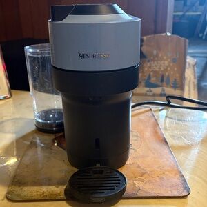 Blue Nespresso Vertuo Pop w Pods